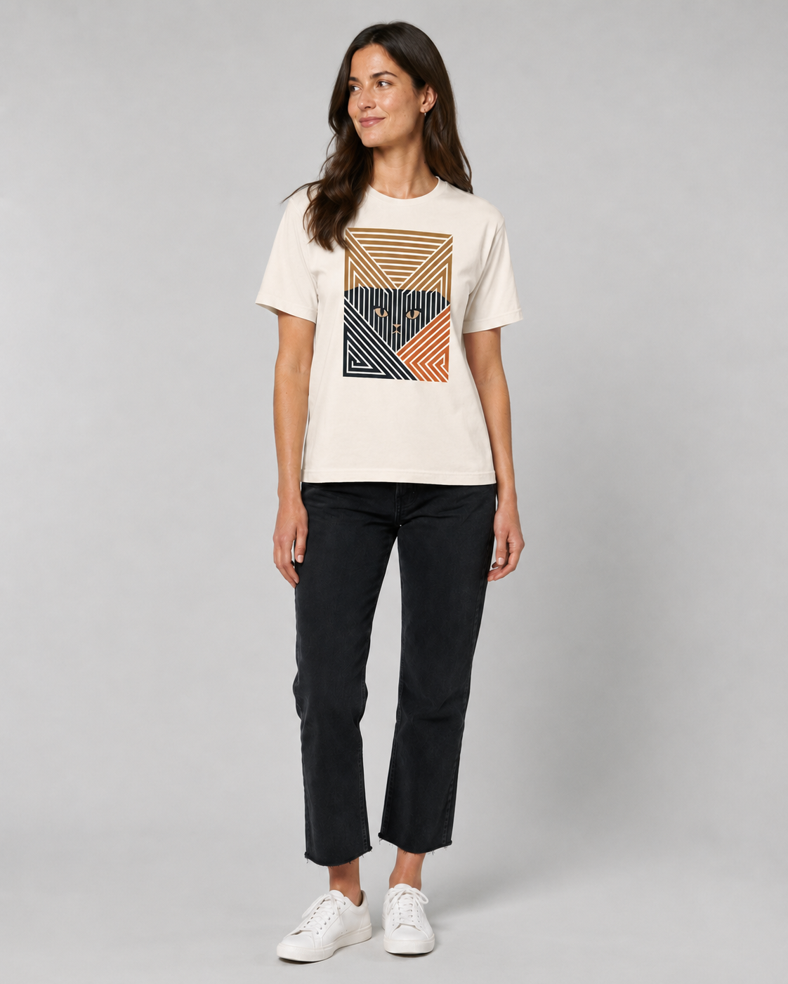 Color: Vintage White | Form Study tee front Model 2